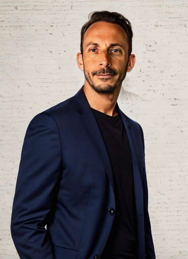 Wolfgang J. Thurner – Gründer ki-kümmerei, KI-Berater für den österreichischen Mittelstand